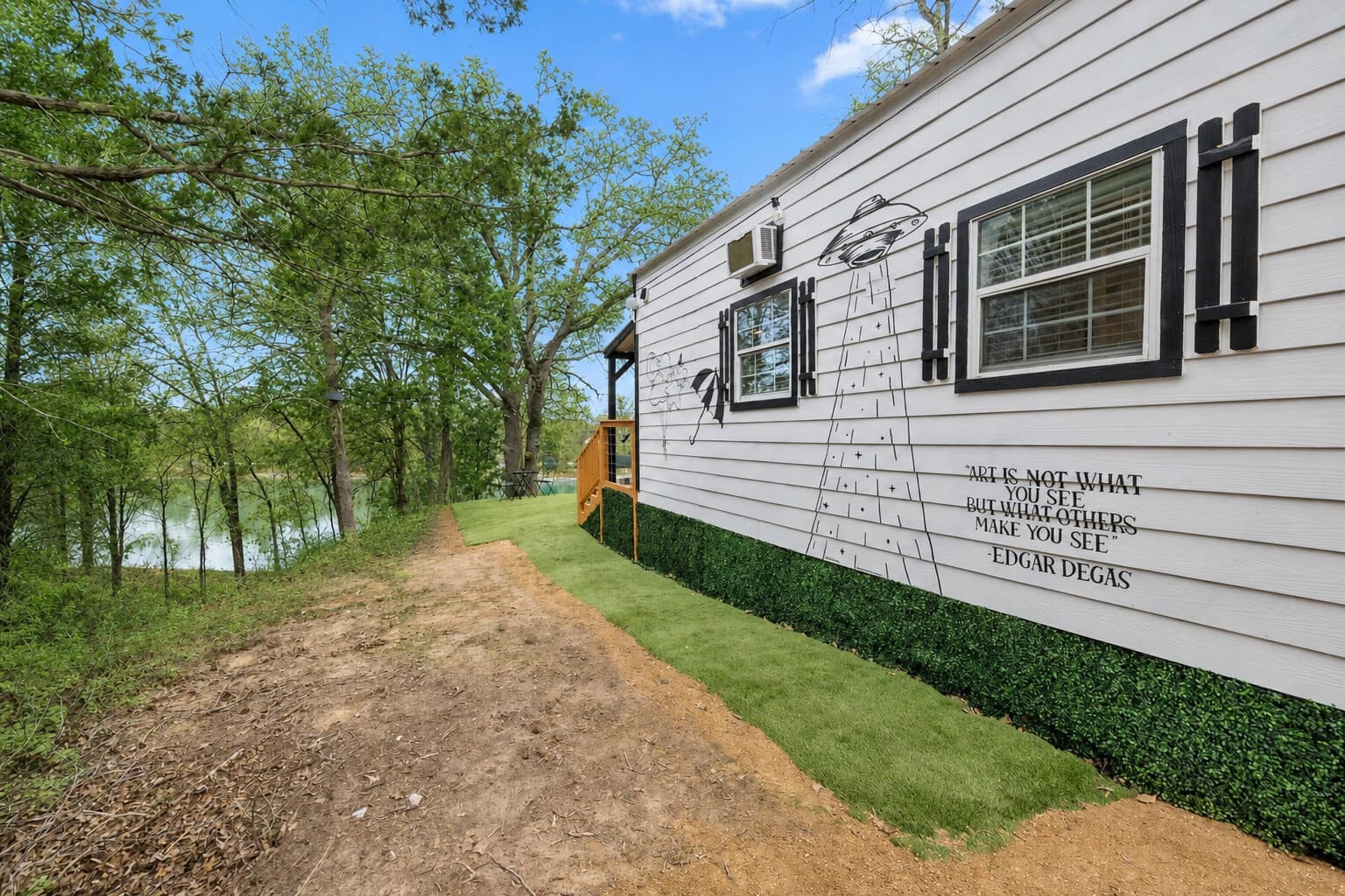 The Doodle House, photo 6