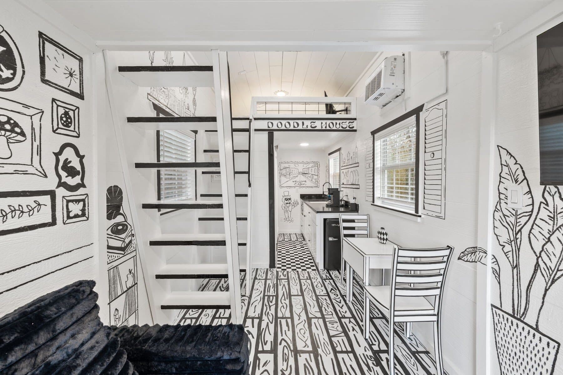 The Doodle House, photo 23