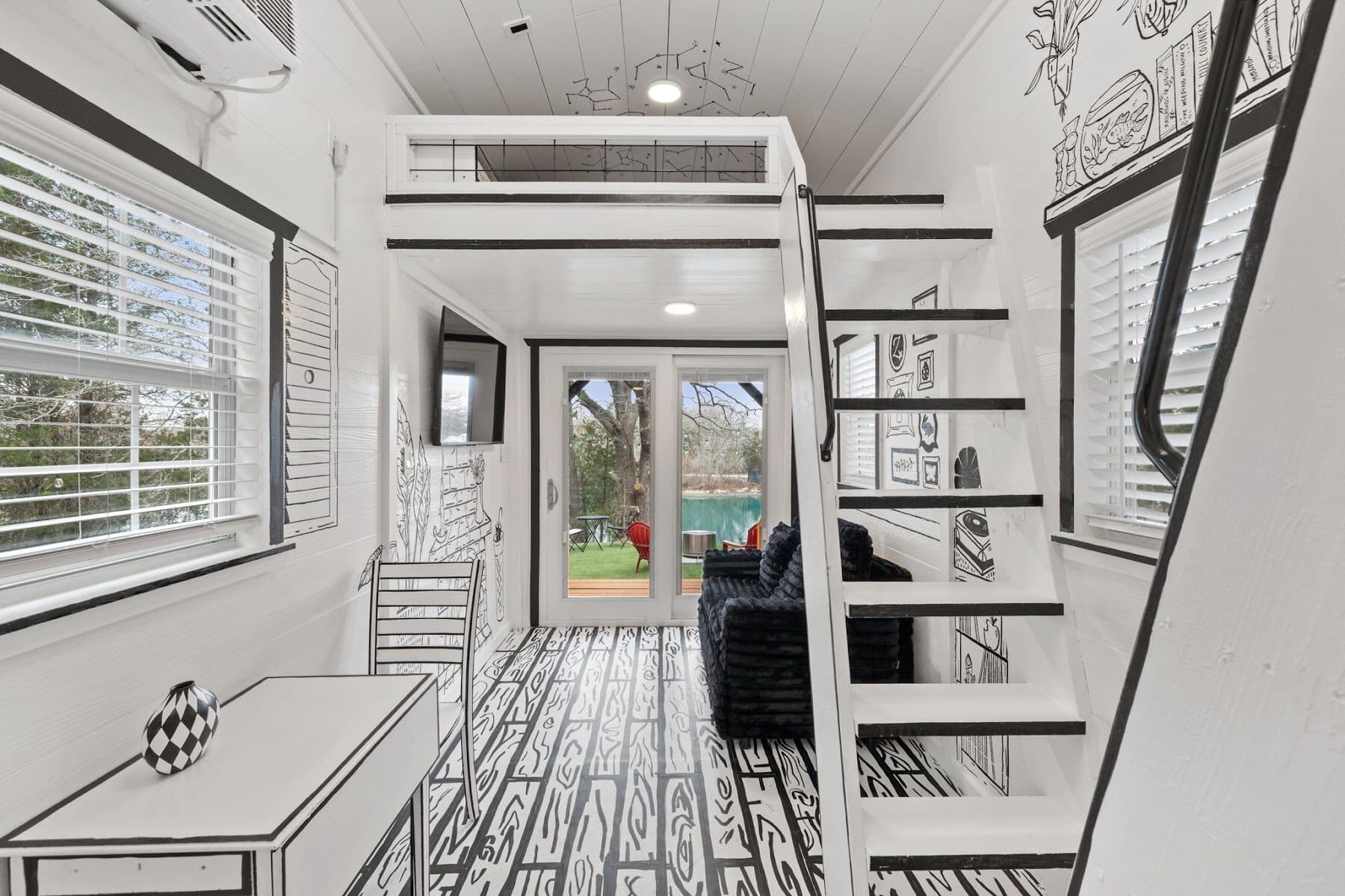 The Doodle House, photo 31