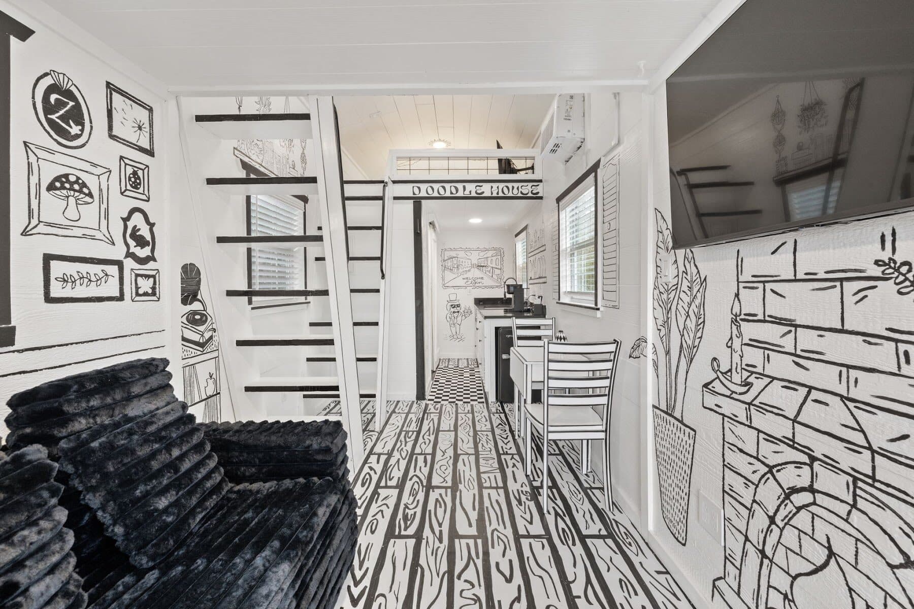 The Doodle House, photo 32